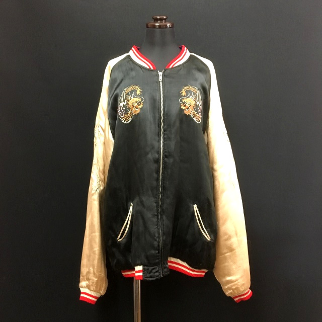 【激レア・リバーシブル】スカジャン Lサイズ ドラゴン×パラトルーパー刺繍 激レア・リバーシブル】スカジャン Lサイズ ドラゴン×パラ