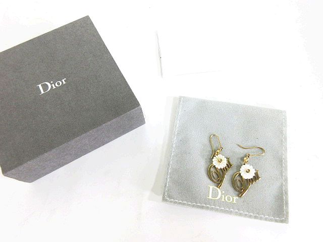 ディオール フックピアス Diorロゴ スイング クローバー ゴールド ディオール フックピアス Diorロゴ スイング クローバー ゴールド