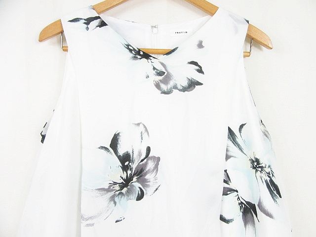 フレイアイディー Fray I D ワンピース ノースリーブ 膝丈 シフォン フレア 0 ホワイト 花柄 Kz0791 レディース 119 ベクトルパーク