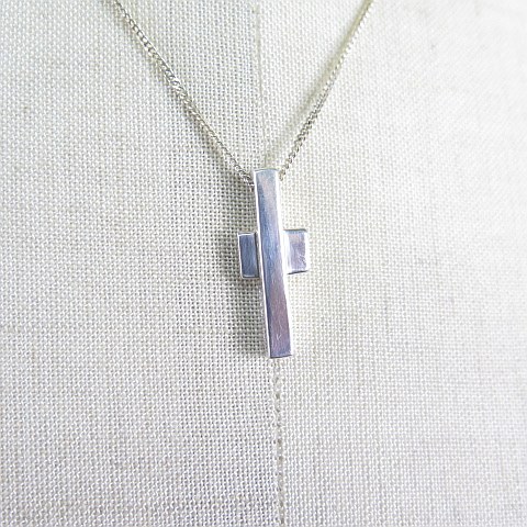 グッチ GUCCI クロスモチーフ ネックレス シルバー 925 2sa4816 メンズ 