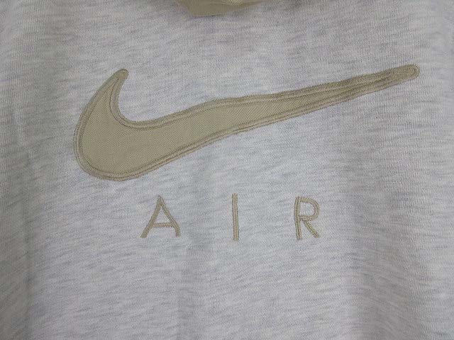 Nike グレー ジップアップ ノースリーブベスト