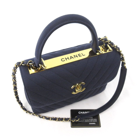 シャネル CHANEL ショルダーバッグ ハンドバッグ トレンディCC 