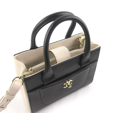 未使用品 シャネル CHANEL ショルダーバッグ ハンドバッグ ミニ トート 
