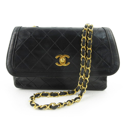 シャネル CHANEL マトラッセ ショルダーバッグ 斜め掛け ラムスキン 