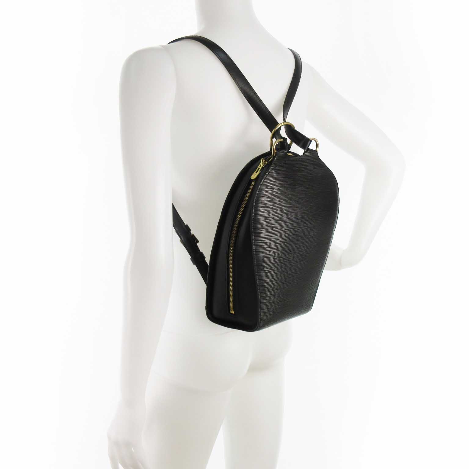 ルイヴィトン LOUIS VUITTON マビヨン M52239 エピ バックパック 暗い 