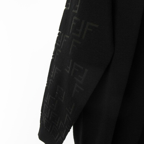 フェンディ FENDI セーター ニット 袖 ズッカ柄 ロゴ ウール FZY421 黒 
