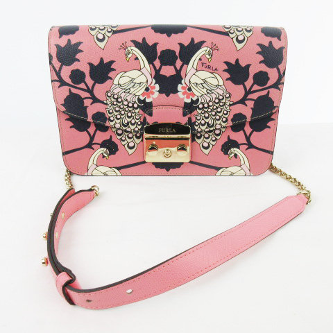 フルラ FURLA ショルダーバッグ メトロポリス チェーン 孔雀 柄 PVC  