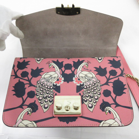 フルラ FURLA ショルダーバッグ メトロポリス チェーン 孔雀 柄 PVC 