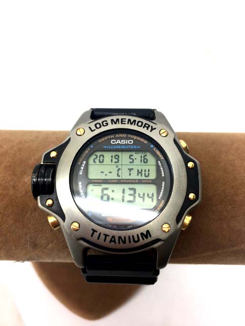 カシオ CASIO 腕時計 ログメモリーチタニウム ダイバーズウォッチ 潜水  