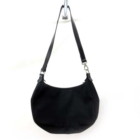 ロンシャン LONGCHAMP ワンショルダーバッグ ナイロン 軽量 黒