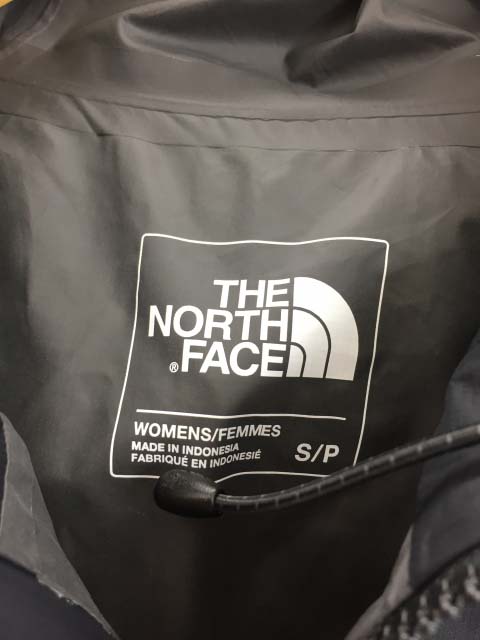 未使用品 ザノースフェイス THE NORTH FACE マウンテンパーカー 