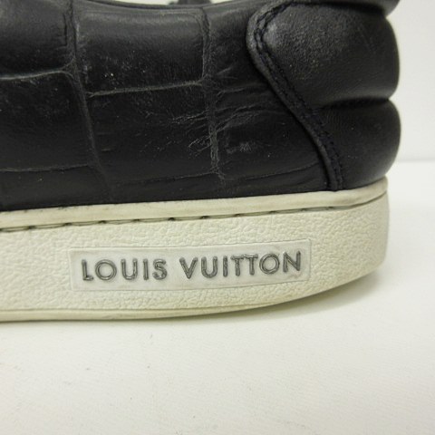 希少　ルイヴィトン Louis Vuitton スニーカー　 革靴　ロゴ型押し ルイ・ヴィトン(LOUIS VUITTON)ルイ・ヴィトン レザー