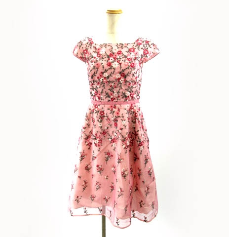 トッカ Tocca 17 Fall Collectionsouthern Cross サザンクロス 花柄レースワンピース ドレス ピンク 0 約s Ibs91 レディース 122 ベクトルパーク