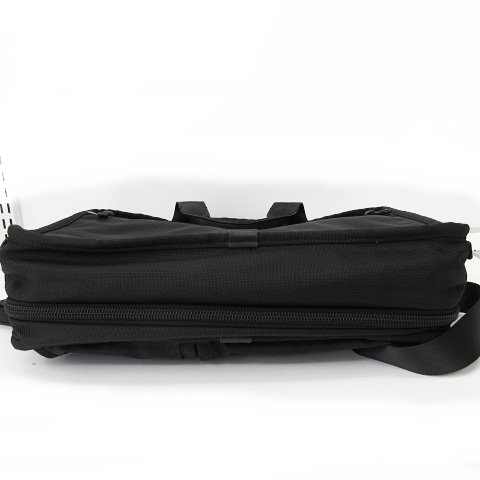 美品】TUMI トゥミ 26141DH ブリーフケース ビジネスバッグ 黒 楽天市場】TUMI 26141（ブランドトゥミ）（ビジネスバッグ