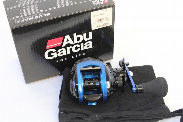【未使用品】Abu Garcia BLX ベイトリール 青/黒 収納袋付き アブガルシア(Abu Garcia) ベイトリール BLUEMAX船3 黒、青