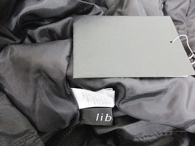 LIBLRE リーブル コート size Mレディース LIBLRE リーブル コート ダウン ジップアップ フード ステッチ