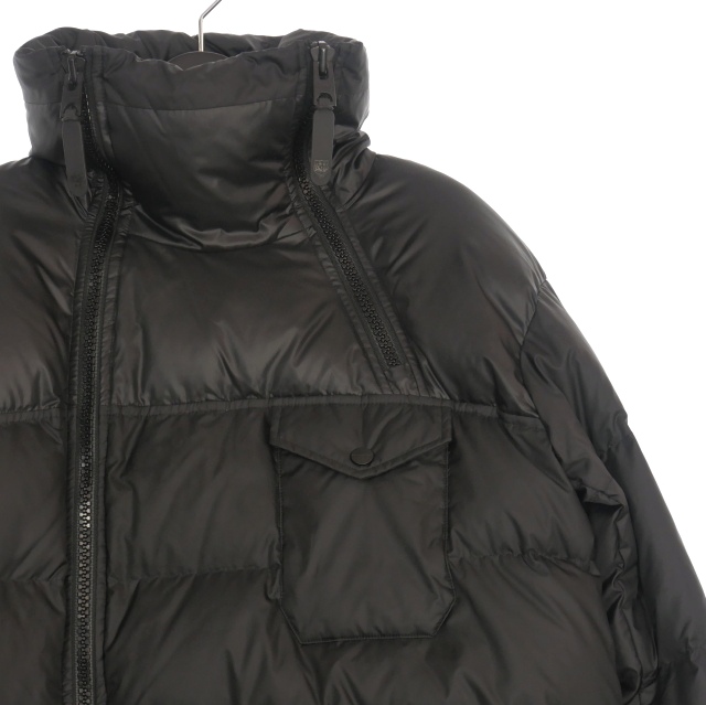 ほぼ未使用品 オニツカタイガー ダウンコート Onitsuka Tiger - Onitsuka Tiger オニツカタイガー ダウンコート