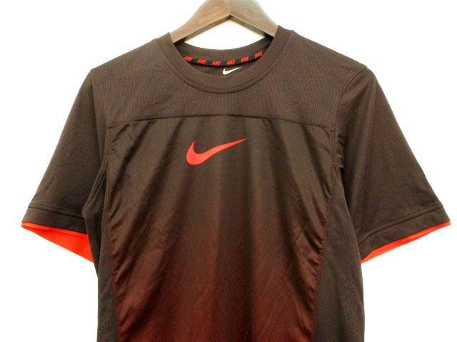 NIKE スポーツウェア Tシャツ M ブラック/オレンジ NIKE公式】 オレンジ トップス & Tシャツ【ナイキ公式通販】