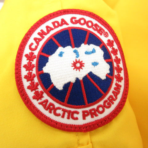 カナダグース CANADA GOOSE チリワックボンバー ジャケット ダウン