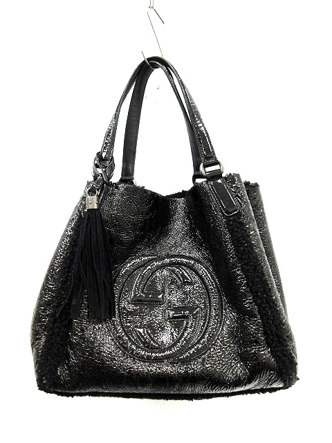 グッチ GUCCI ハンドバッグ ソーホー タッセル ボア エナメル 黒