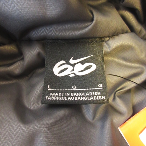 未使用品 ナイキ NIKE 6.0 スノーボードウェア チェック 中綿 