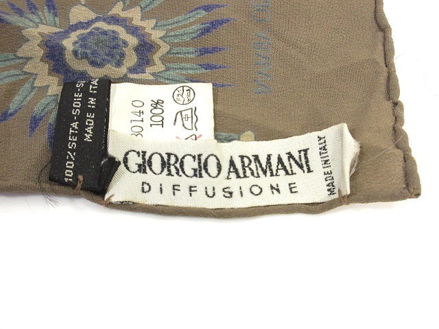 Giorgio Armani 花柄　シルクショール Giorgio Armani 花柄 シルクショール