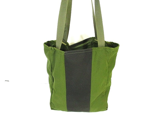 STUSSYトートバッグコラボHerschel Olive Drab Tote… STUSSYトートバッグコラボHerschel Olive Drab Tote…