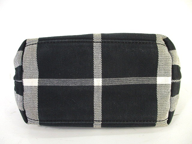 Burberry チェック柄レザーポーチ Burberry チェック柄 レザーポーチ