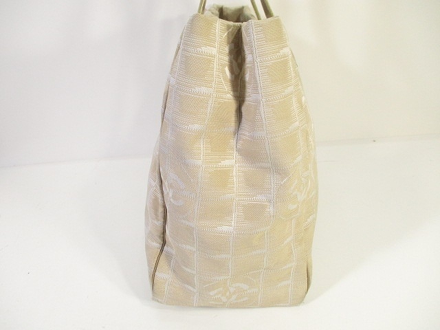 CHANEL トートバッグ ベージュ ニュートラベルライン ココマーク 総柄