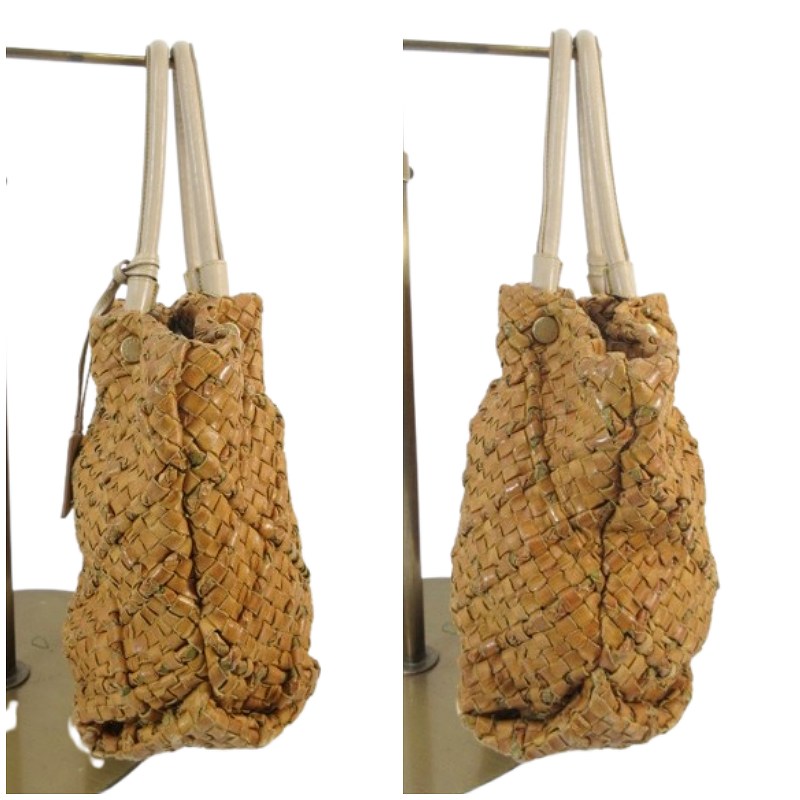 トートバッグ Furla Textured Brown Handbag With Magnetic Fastening And Furla Handbag Shoulder Bag with Magnetic Closure, Suede