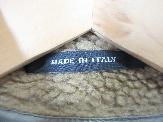 【中古】タリアトーレ TAGLIATORE STEVE/P ジャケット ブルゾン ウール 襟ボア ボタン 長袖 無地 グレー サイズ 50/R タリアトーレ TAGLIATORE STEVE/P ジャケット ブルゾン ウール 襟ボア