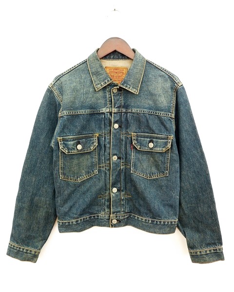 リーバイス Levi