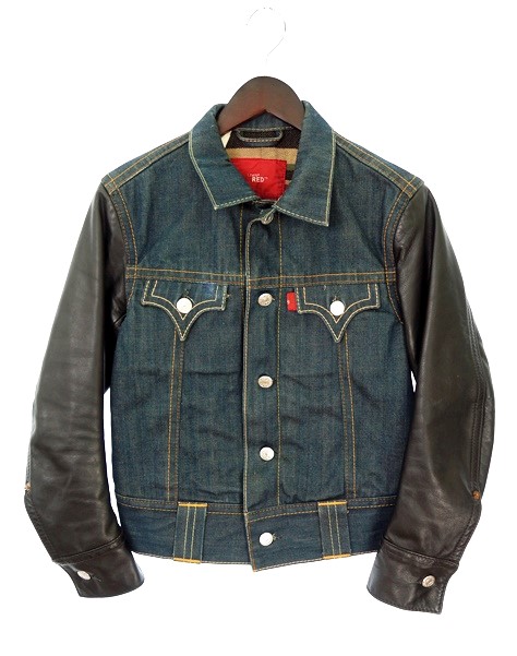 リーバイスレッド Levi