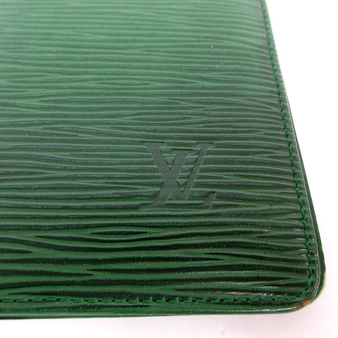 ルイヴィトン LOUIS VUITTON エピ 財布 長財布 二つ折り ポルトシェキエカルトクレディ M63215 札入れ グリーン 緑 メンズ