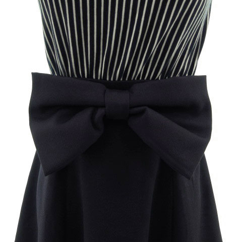 未使用品 セシルマクビー Cecil Mcbee ワンピース ノースリーブ ひざ丈 フレア リボン ストライプ 切替え ネイビー 紺 ホワイト 白 M レディース 155 ベクトルパーク