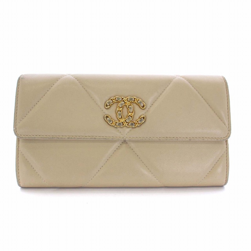 シャネル CHANEL シャネル19 マトラッセ ラムスキン 長財布 二つ折り  