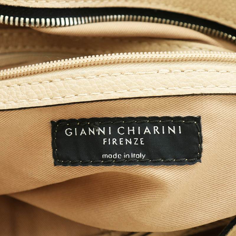ジャンニキャリーニ　ベージュ　ショルダーバッグ　美品 GIANNI CHIARINI ジャンニキアリーニ ショルダーバッグ ALIFA S