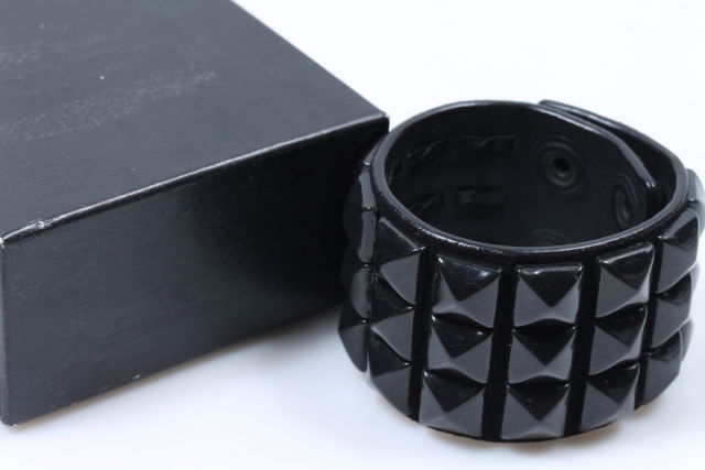 04SS NUMBER (N)INE ナンバーナイン スタッズ ブレスレット NUMBER (N)INE ナンバーナイン スタッズ ブレスレット バングル
