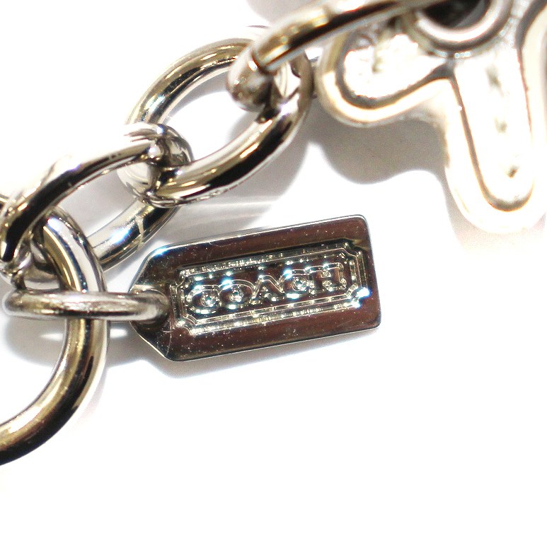 未使用　COACH キーホルダー シルバー　雪の結晶 コーチ COACH バッグチャーム キーホルダー 雪の結晶