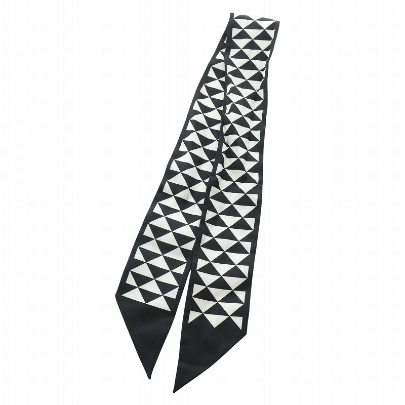 プラダ PRADA スカーフ ツイル 絹 シルク トライアングル柄 総柄 ロゴ  