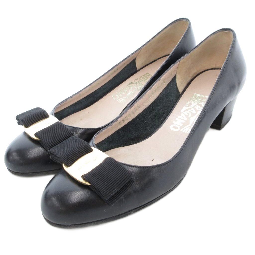 サルヴァトーレフェラガモ Salvatore Ferragamo ヴァラ リボン  
