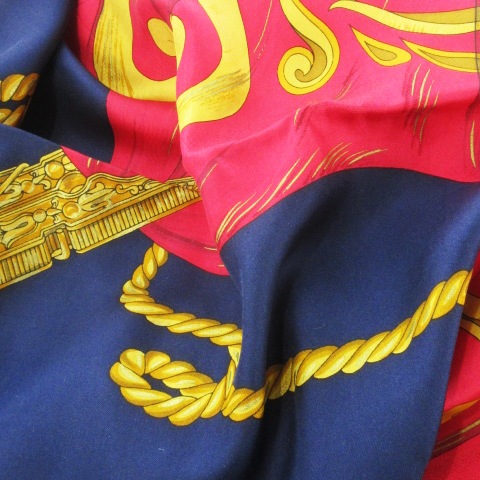 モスキーノ MOSCHINO スカーフ シルク 絹 スクエア 大判 ロゴ スカーフ