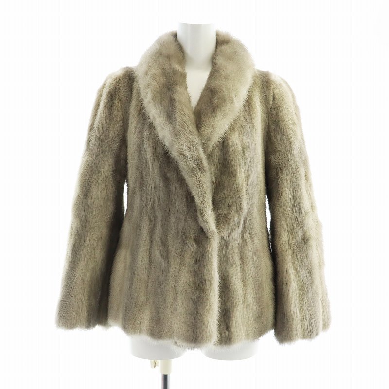 毛皮のコート(EMBA）