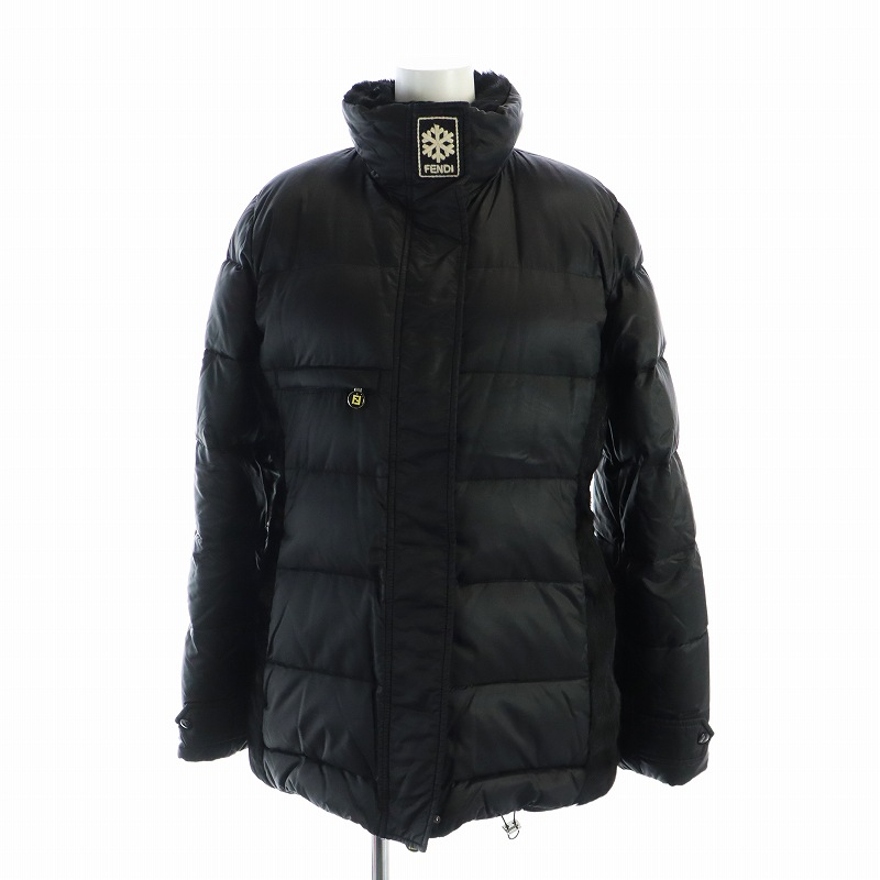 FENDI ブラックダウンジャケット