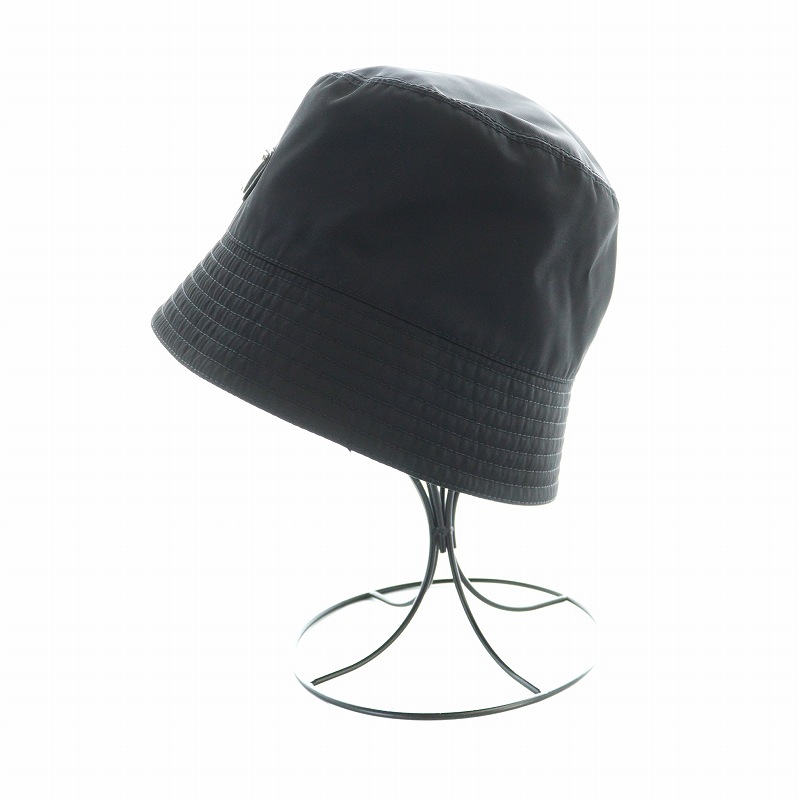 週末SALE　美品　人気PRADA バケットハット 人気の黒 国内即発】PRADA Re Nylon バケットハット (PRADA/ハット