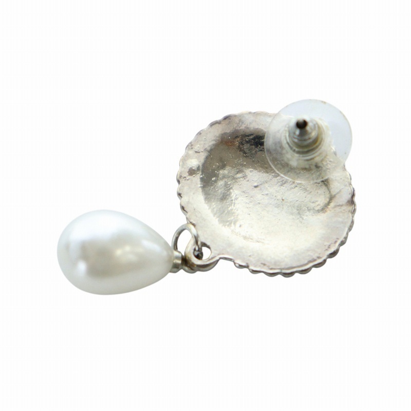 ヴィヴィアンウエストウッド Vivienne Westwood ピアス アクセサリー