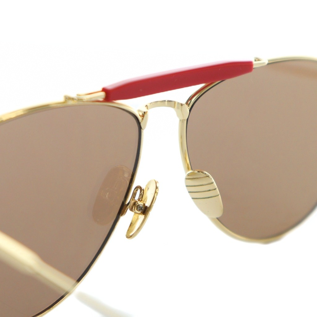 THOM BROWNE サングラス ゴールド フレーム レンズ 付属品あり THOM BROWNE 未使用 トムブラウン サングラス TB-903-B-T-NVY