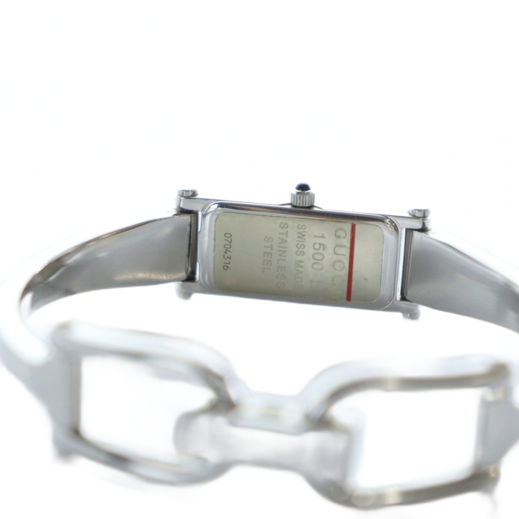 グッチ GUCCI 1500L 腕時計 ウォッチ クォーツ アナログ 黒文字盤 ロゴ  