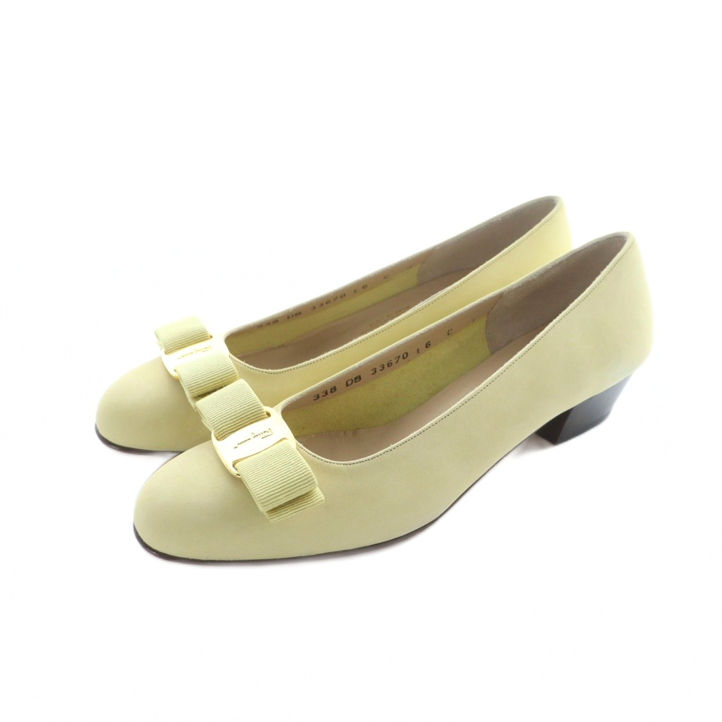 サルヴァトーレフェラガモ Salvatore Ferragamo ヴァラ パンプス ロゴ  