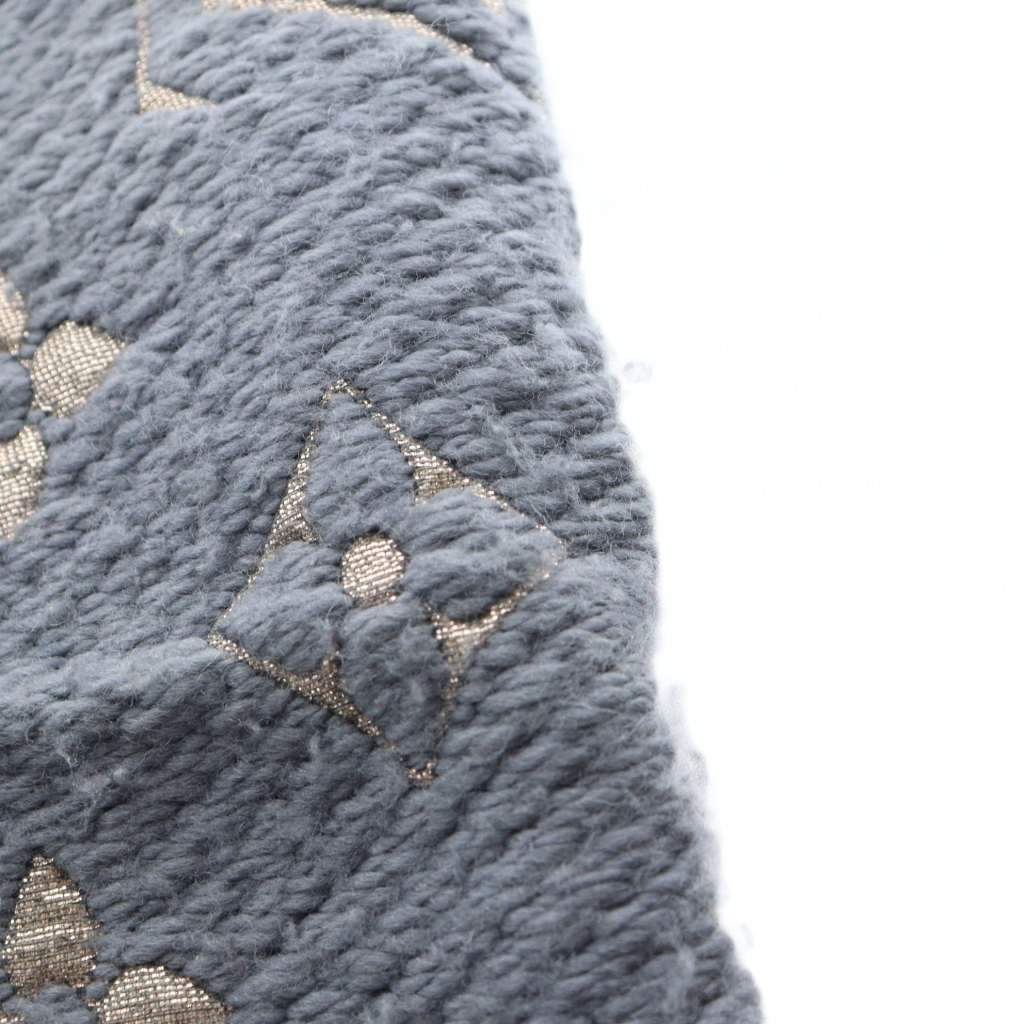 ルイヴィトン LOUIS VUITTON エシャルプ ロゴマニア シャイン グリ  